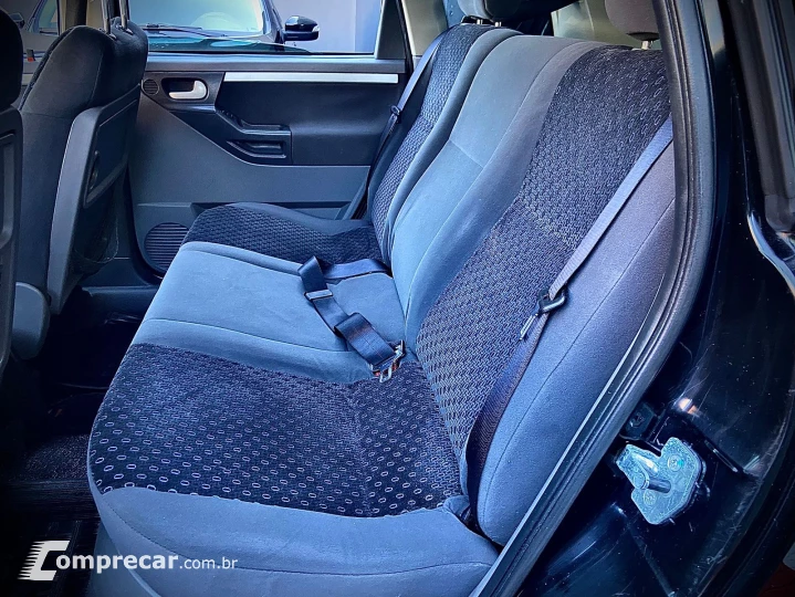 MERIVA 1.8 MPFI Premium 8V