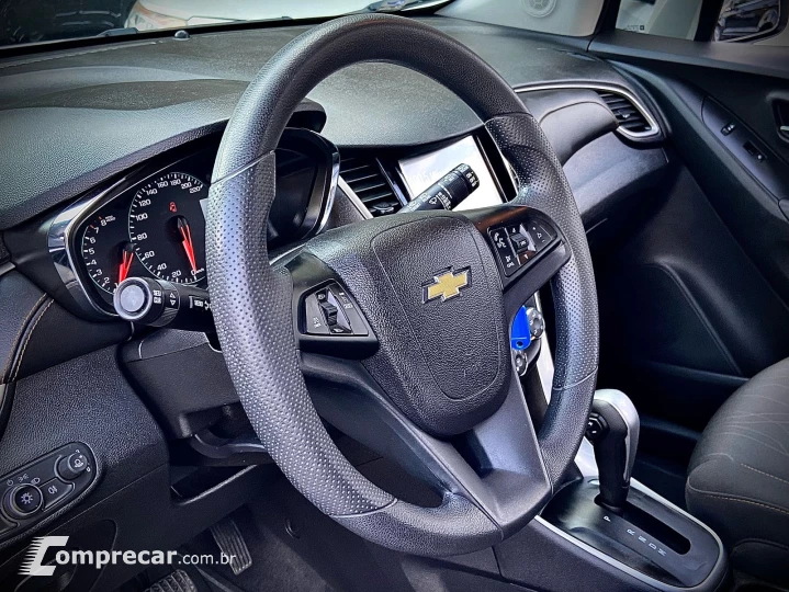 TRACKER 1.4 16V Turbo LT