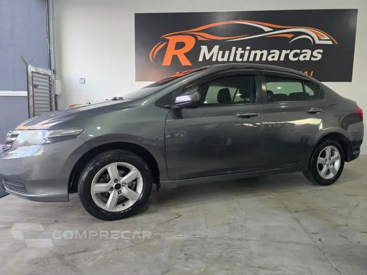 CITY Sedan LX 1.5 Flex 16V 4p Aut.