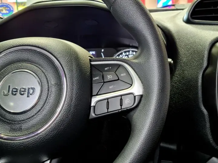 RENEGADE SPORT 1.8 4X2 FLEX 16V AUT.