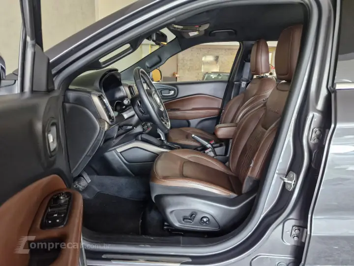 TORO 2.0 16V Turbo Ranch 4WD AT9