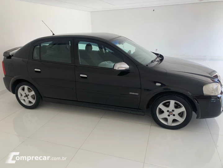 ASTRA 2.0 MPFI Advantage 8V