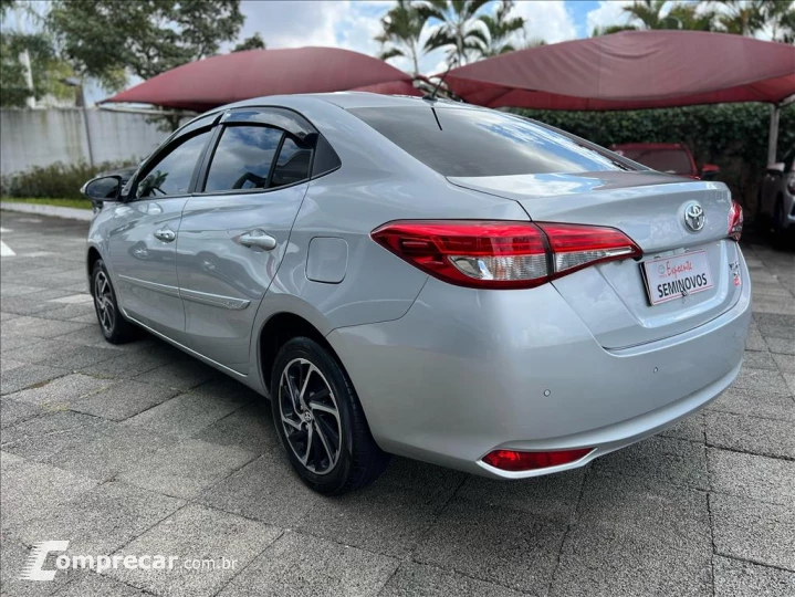 YARIS 1.5 16V FLEX SEDAN XLS CONNECT MULTIDRIVE