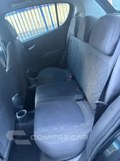 Palio 1.0 4P ELX FLEX ATTRACTIVE