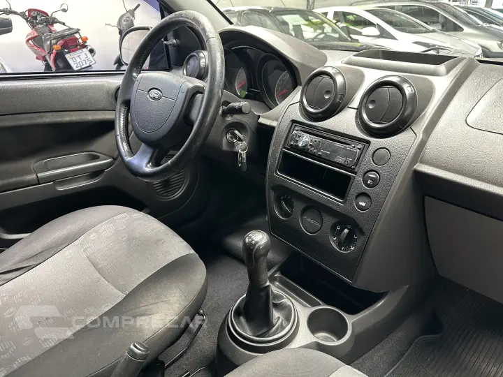 FIESTA 1.0 MPI Hatch 8V