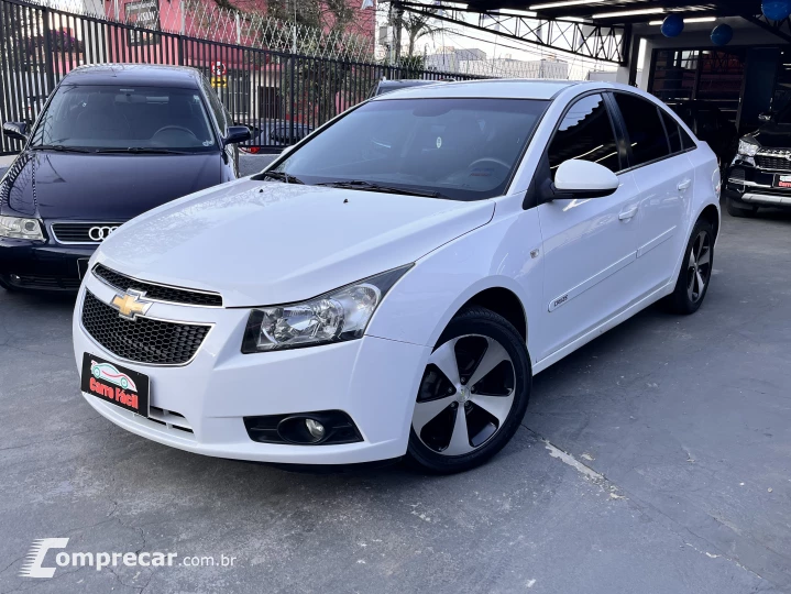 CRUZE 1.4 LT
