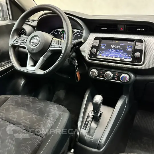 KICKS Active 1.6 16V Flex Aut.