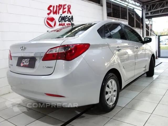 HB20S - 1.6 COMFORT PLUS 16V 4P MANUAL