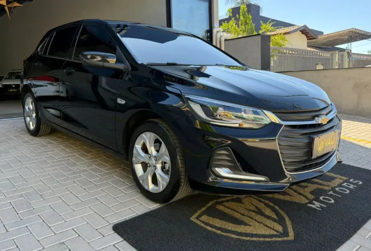ONIX HATCH PREM. 1.0 12V TB Flex 5p Aut.