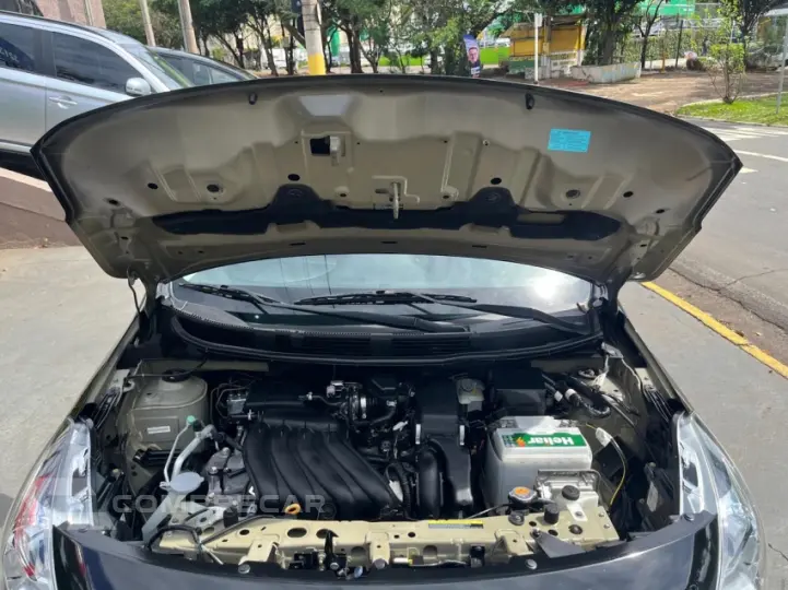 VERSA 1.6 16vstart Unique