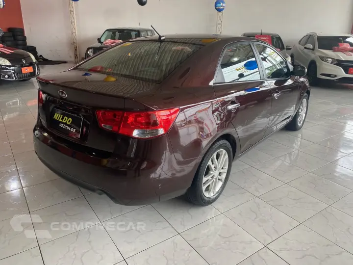 CERATO 1.6 EX3 Sedan 16V