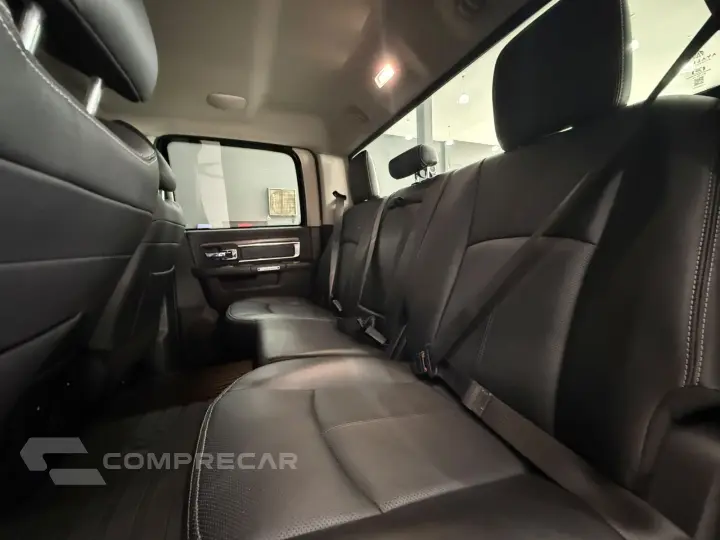 CLASSIC 5.7 V8 GASOLINA LARAMIE CD 4X4 AUTOMÁTICO