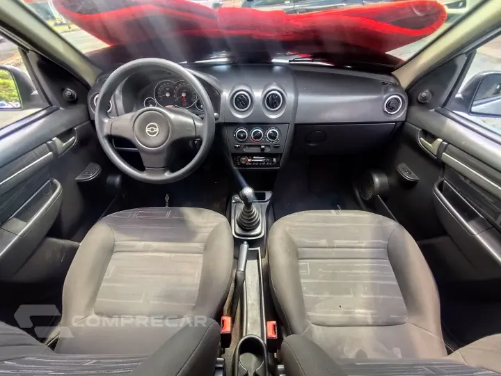 PRISMA 1.4 MPFI MAXX 8V FLEX 4P MANUAL