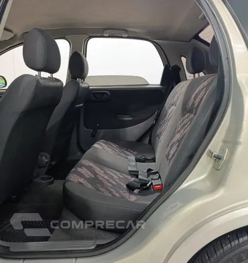 CORSA 1.8 MPFI Sedan 8V