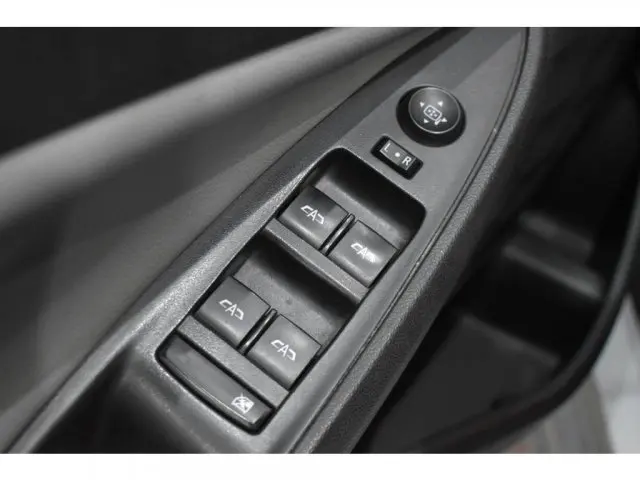 ONIX - 1.0 TURBO PLUS PREMIER AUTOMÁTICO