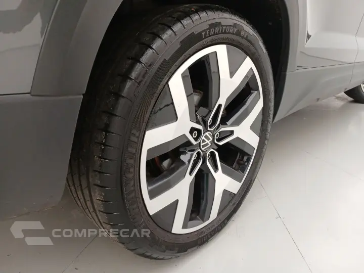 TAOS 1.4 250 TSI TOTAL FLEX HIGHLINE AUTOMÁTICO
