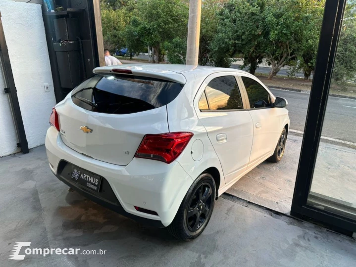 ONIX HATCH LT 1.4 8V FlexPower 5p Aut.