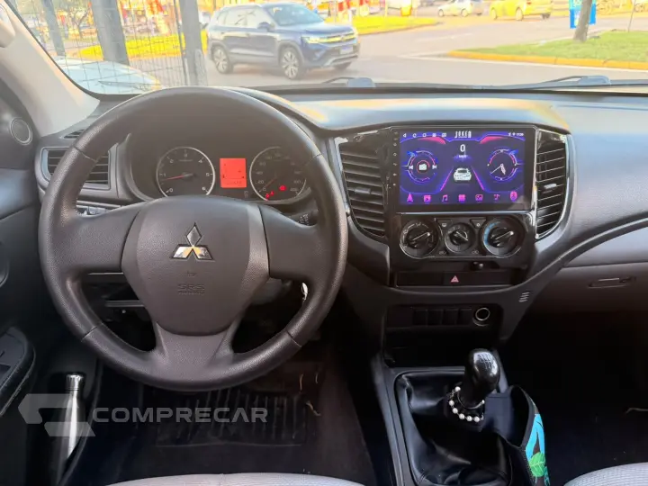 L200 TRITON 2.4 16V TURBO DIESEL GL CD 4X4 MANUAL