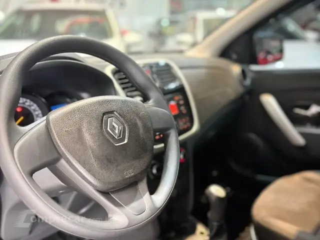 SANDERO - 1.6 EXPRESSION 8V 4P MANUAL