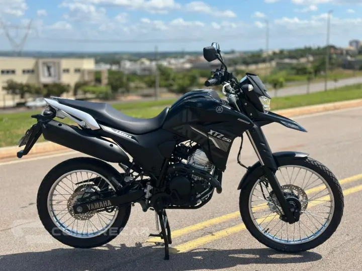 XTZ 250 LANDER