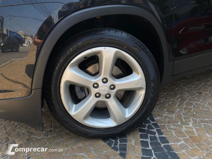 Tracker 1.8 Mpfi Ltz 4X2 16V Flex 4P Automático