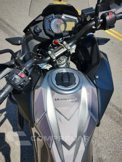 Versys 300