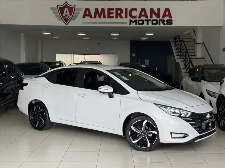 Versa Sedan 1.6 16V 4P FLEX EXCLUSIVE XTRONIC AUTOMÁTICO CVT