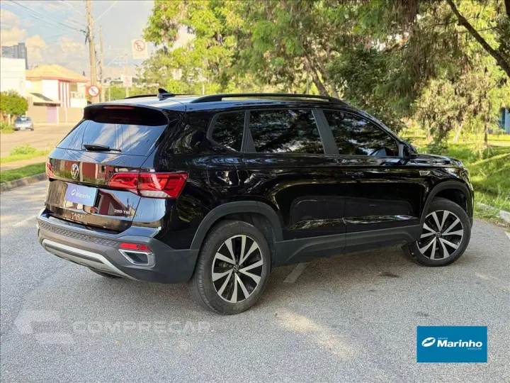 TAOS 1.4 250 TSI TOTAL FLEX COMFORTLINE AUTOMÁTICO