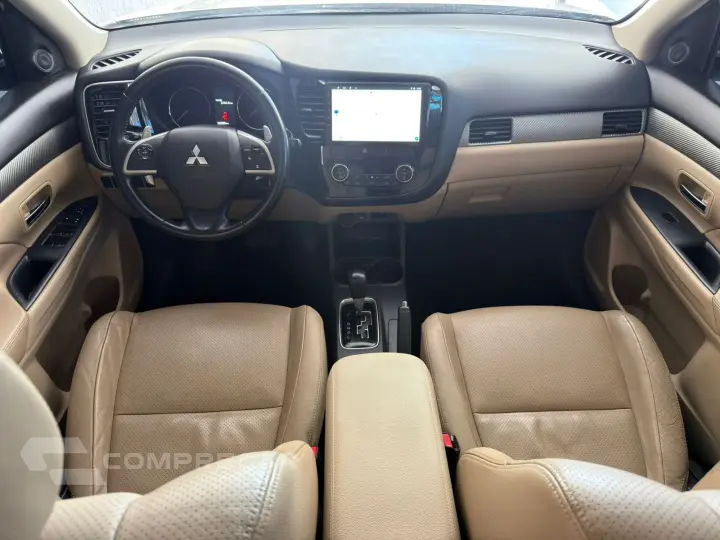 OUTLANDER 3.0 GT 4X4 V6 24V Nova