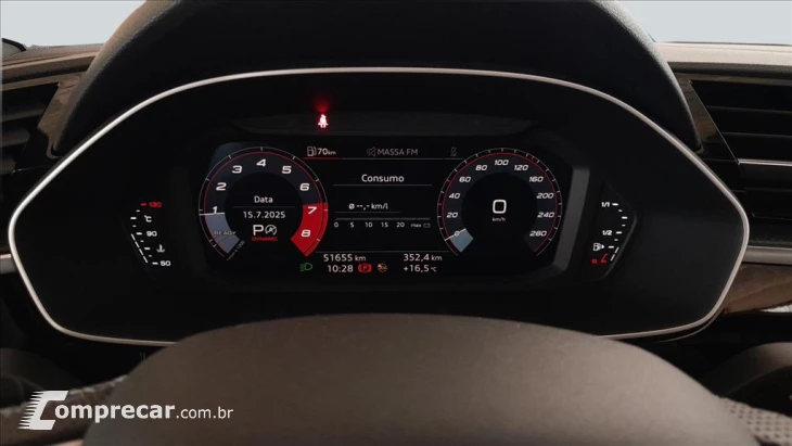 Q3 2.0 40 TFSI GASOLINA PERFORMANCE BLACK QUATTRO