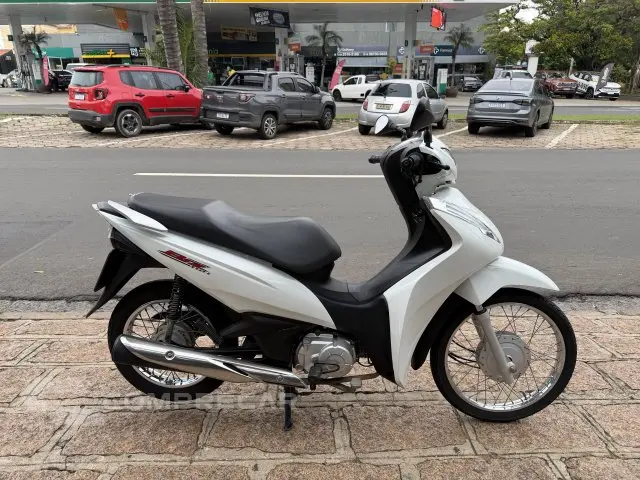 BIZ 110i - Street