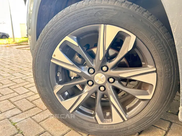 TRACKER 1.2 Turbo Premier