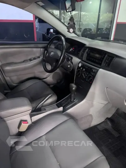 Fielder 1.8 16V 4P AUTOMÁTICO