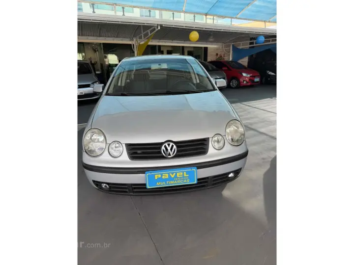 POLO SEDAN 1.6 8V GASOLINA 4P MANUAL