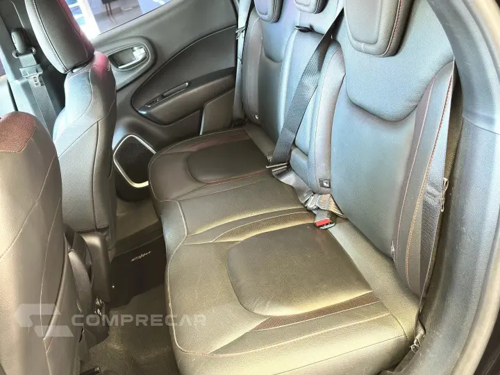 TORO 2.0 16V TURBO DIESEL ULTRA 4WD AT9