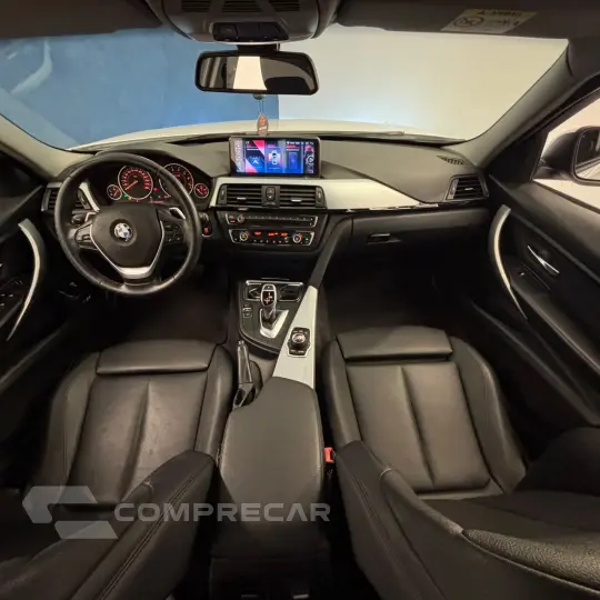320i Active