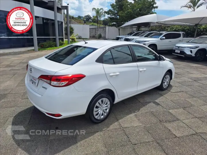 YARIS 1.5 16V FLEX SEDAN XL LIVE MULTIDRIVE