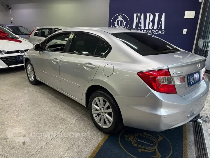 Civic Sedan LXR 2.0 Flexone 16V Aut. 4p