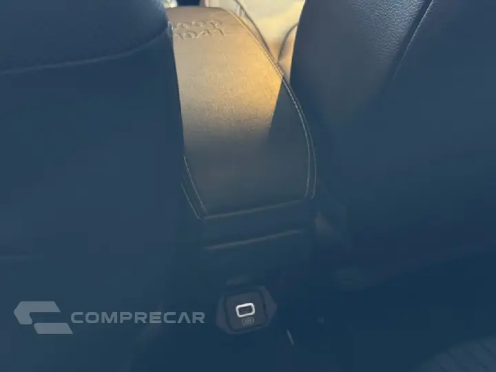 RENEGADE 1.3 T270 TURBO FLEX LONGITUDE AT6