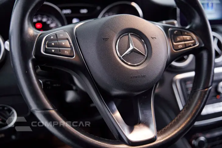 GLA 200 Advance 1.6/1.6 TB 16V Flex Aut.