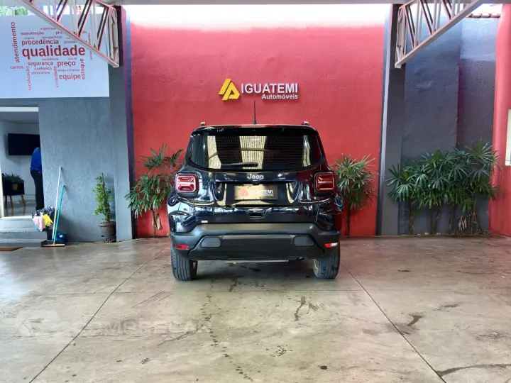 RENEGADE 1.3 T270 TURBO FLEX AT6