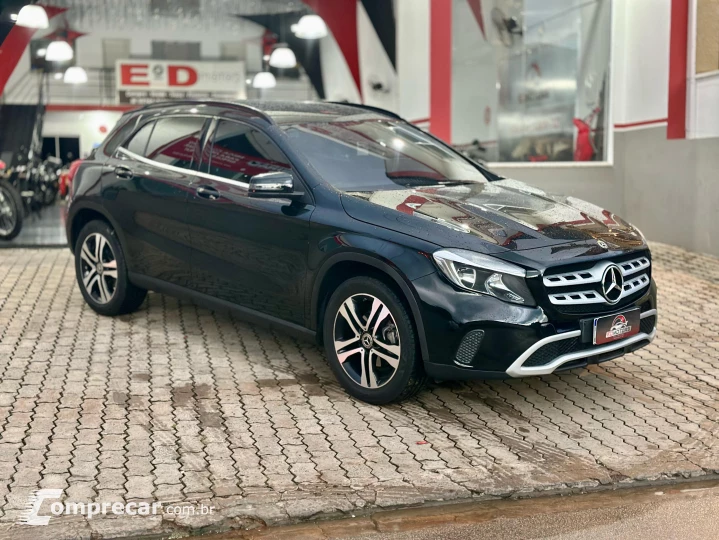 GLA 200 1.6 CGI Style 16V Turbo