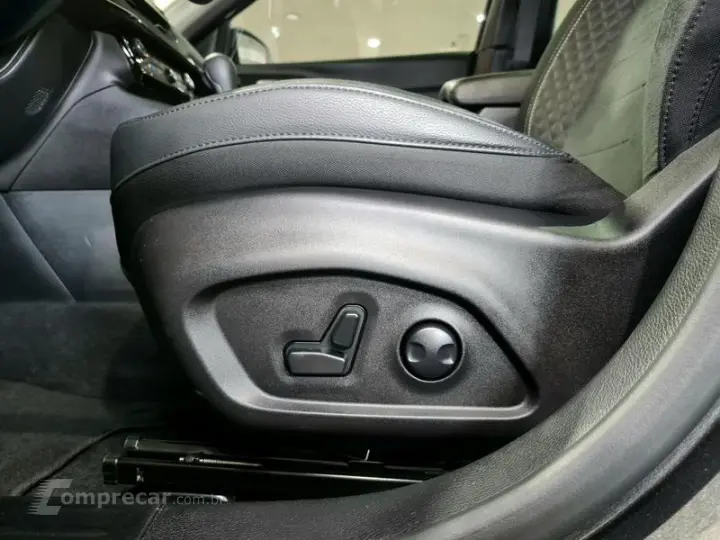 COMPASS BLACK HURRICANE 2.0 4x4 TB AUT