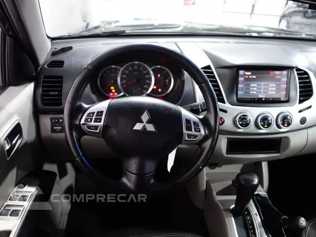 L200 TRITON - 3.2 HPE 4X4 CD 16V TURBO INTERCOOLER 4P AUTOMÁ