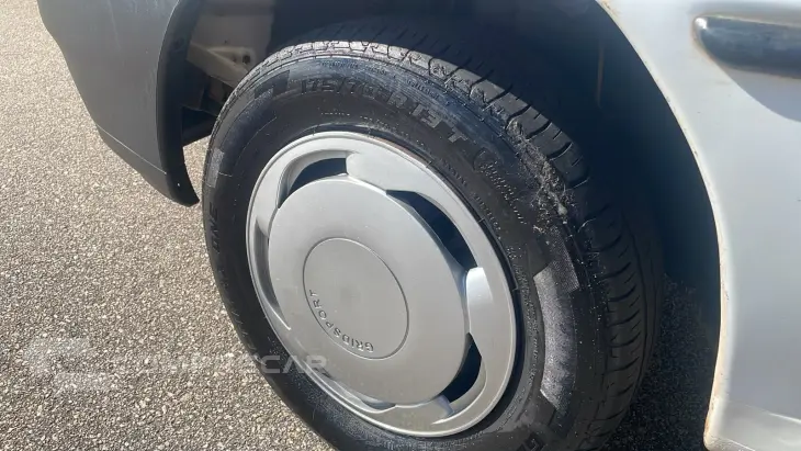 GOL 1.6 CLI 8V
