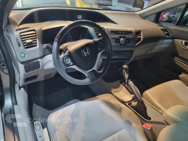 CIVIC 1.8 LXL 16V