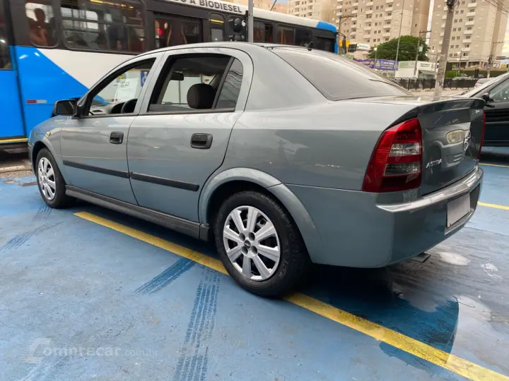 Astra Sedan