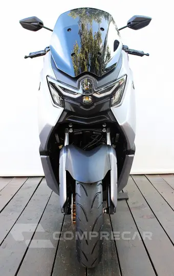 YAMAHA NMAX CONNECTED 160 ABS