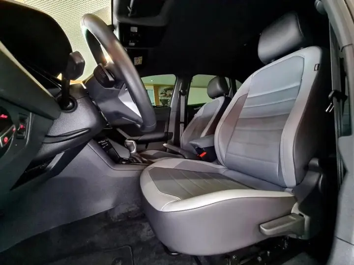 NIVUS LAUNCHING ED. 1.0 200 TSI FLEX AUT