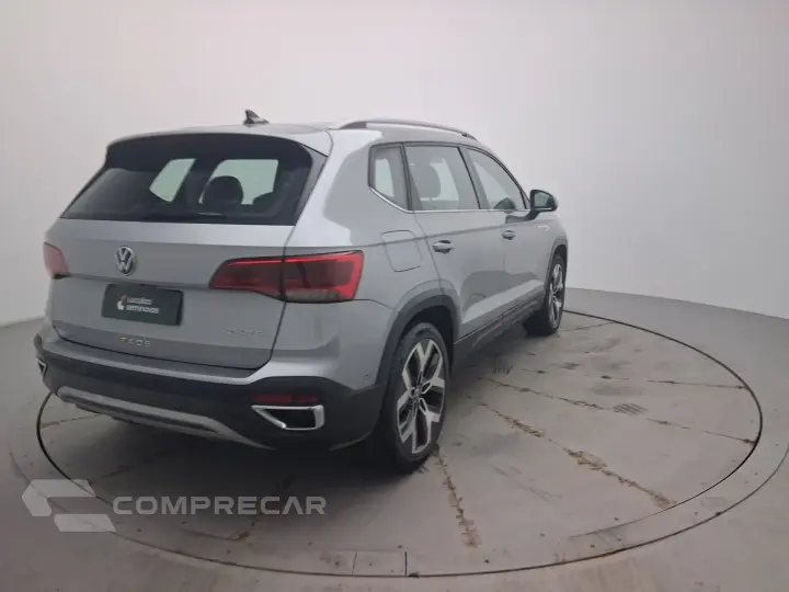 TAOS 1.4 250 TSI TOTAL FLEX HIGHLINE AUTOMÁTICO